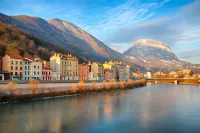 Maison Barbillon Grenoble - Centre Gare Hotels in Sainte-egreve