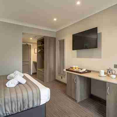 Hogs Back Hotel & Spa Rooms