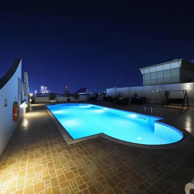 Skylark Hotel Apartments Al Barsha Отели рядом с достопримечательностью «Шоссе шейха Зайда»