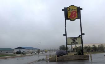 Super 8 by Wyndham Spearfish