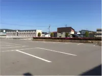 New Grand Hotel - Bãi đậu xe