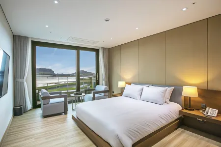 Jeju Attirance Hotel & poolvilla