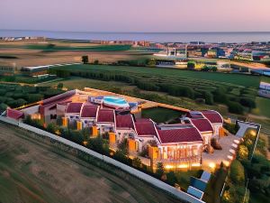 Akrolithos Luxury Suites & Spa