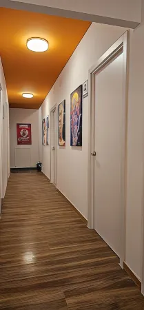 Arc House Pop Art Отели рядом с достопримечательностью «KeepCoding»