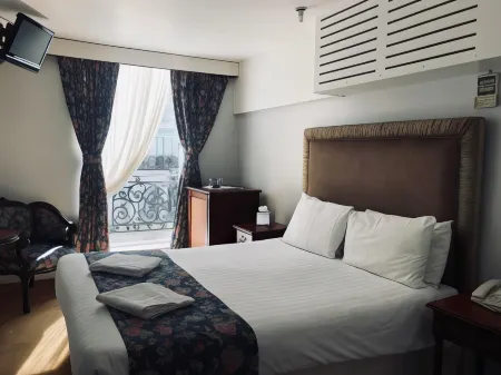 My Place Hotel