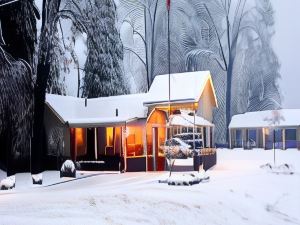 Dunsmuir Lodge