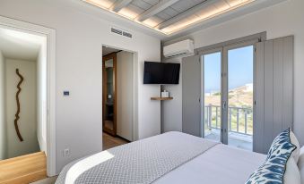 M - Mykonos Villas