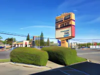 Gridley Inn & RV Park - 2-Star