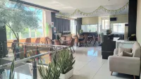 HOTEL KEMBANG JOYO Hôtels à : South Palu