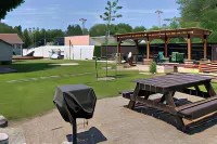 Pleasant Valley Resort Hotels in Weldon Township