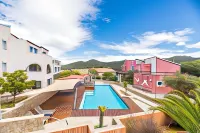 Les Alizés Résidence & Spa Hotels in Belgodere