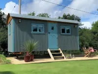 St. Kew Shepherd Huts Hotels in Port Isaac