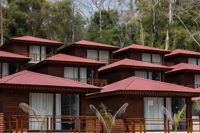 Symphony Samudra Beachside Jungle Resort and Spa Hotel a 
