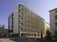 ibis Styles Montélimar Centre Hôtels à proximité de : Centre Commercial Montélimar Soleil Levant
