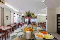 Tri Hotel Executive Criciúma - servizio colazione