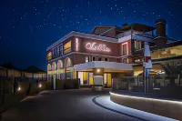 Villa Plaza Boutique Hotel & Spa - Parking