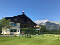 Landhotel Gasthof Eichhof Natters Hotel a Gotzens