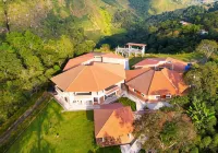 Hotel Kasama Các khách sạn ở San Agustin