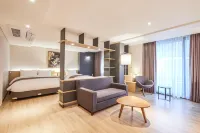 Eden Paradise Hotel - Bãi đậu xe