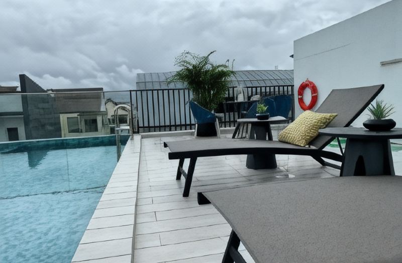 Eastbay Suites @ East Coast photo 4