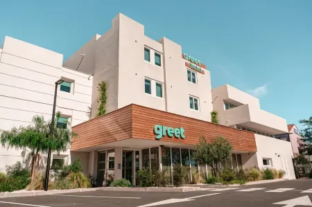 Greet hôtel Montpellier Aéroport Parc des Expos Отели в г. Могио