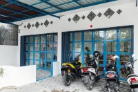 RedDoorz near Medan Amplas Hotel dekat Institut Kesehatan Deli Husada Deli Tua