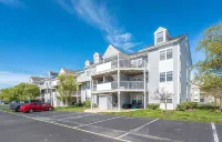 Off-Season Getaway! 2Br2BA Bethany Bay Condo w/ Beautiful Views!