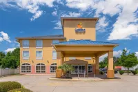 Comfort Inn & Suites Chesapeake - Portsmouth Hotels near Canal parking - restroom