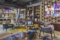 Moxy Lausanne City Hotels in Prilly