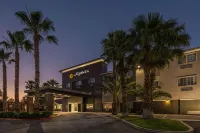 라 퀸타 인 라스 베가스 넬리스 The Strip at The Las Vegas Motor Speedway 주변 호텔