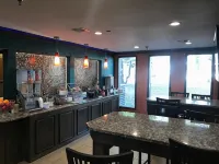 Super 8 by Wyndham Fayetteville - breakfast