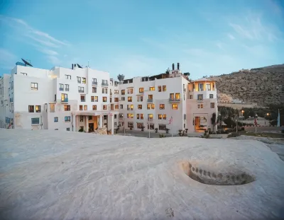 Mövenpick Petra Hotels in 