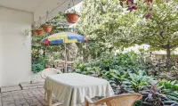 Treebo Brooks Manor Hotels near Ashtvinayak Temple