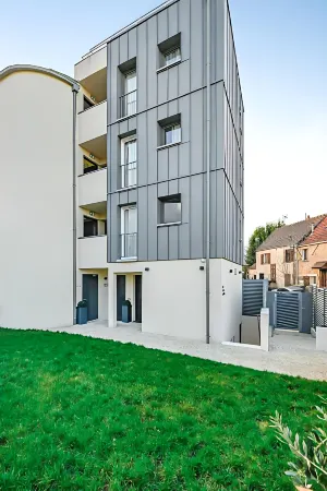 Jiji Suites Отели в г. Бри-Комт-Робер