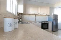 Elise Apartment Airport by Airstay فنادق في سباتا لوتسا