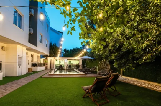 Amazing 1+1 Hotel w/Balcony nearby Beach Отели рядом с достопримечательностью «Пляж Коньяалты»