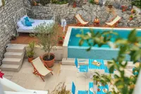 Boutique Heritage Hotel Blanc & Bleu - Capitano - Pools