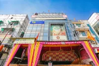FabHotel Golden Eye Inn Отели в г. Калкаджи