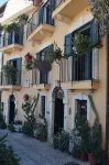 La Locandiera Affittacamere Hotels near Monumento della Sirenetta