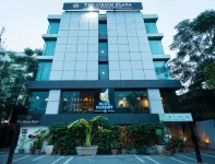 The Orion Plaza - Nehru Place Отели в г. Калкаджи