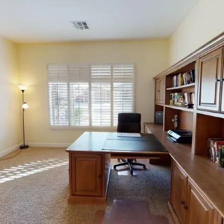 Entire home in Goodyear, Arizona8 guests4 bedrooms2.5 baths, Mega Pool/Spa/View