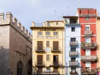 Home Youth Hostel by Feetup Hostels Hotels near Silk Exchange