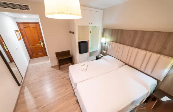 塞爾科蒂爾多納卡梅拉酒店