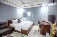 Bella Ella Hotel Hôtels à : Kasoa