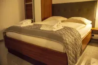 Bluestone Boarding Apartments