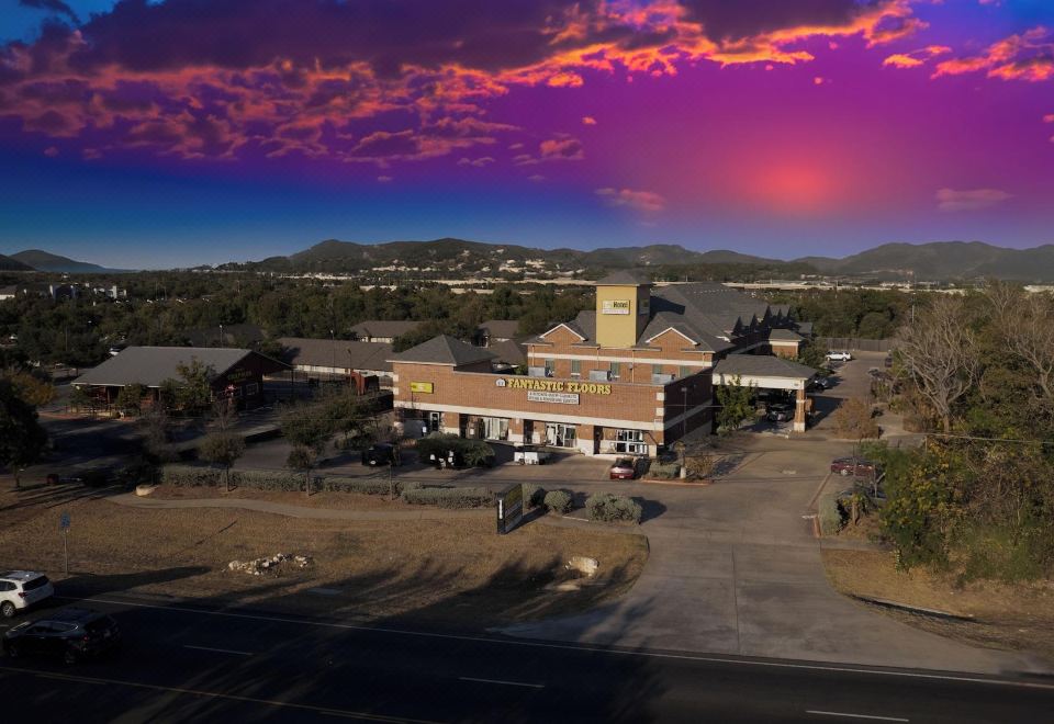 hotel overview picture
