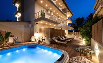 Elle Rooms & Suites