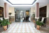 Hotel Puerta Nazarí Hôtels à : Lanjaron