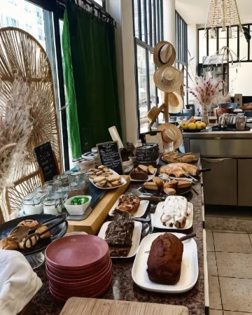 Maison Volver Отели в г. Арль