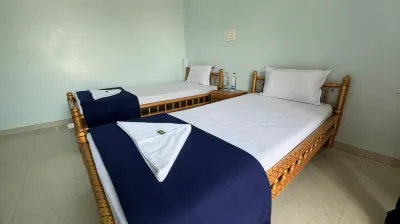 Iskcon Pandharpur, Chandrabhaga Guest House Pandharpur Temple附近的飯店